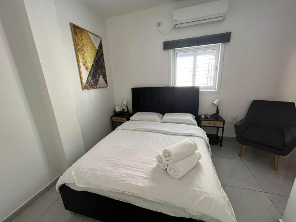 Apartments4You Maya Bat Jám Kültér fotó